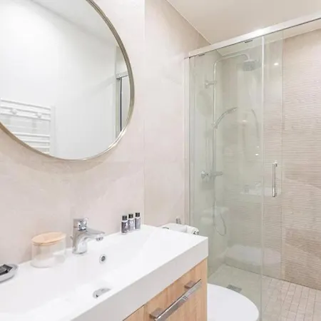Design Avec Jardin Privatif Apartment Paris